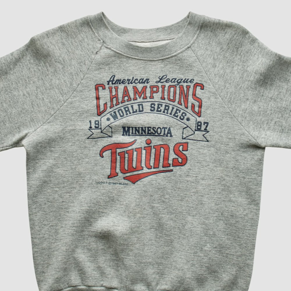 Minnesota Twins 1987 Pullover Sweatshirt - Heather Gray - XS by Fanatics Real Vintage Pullover