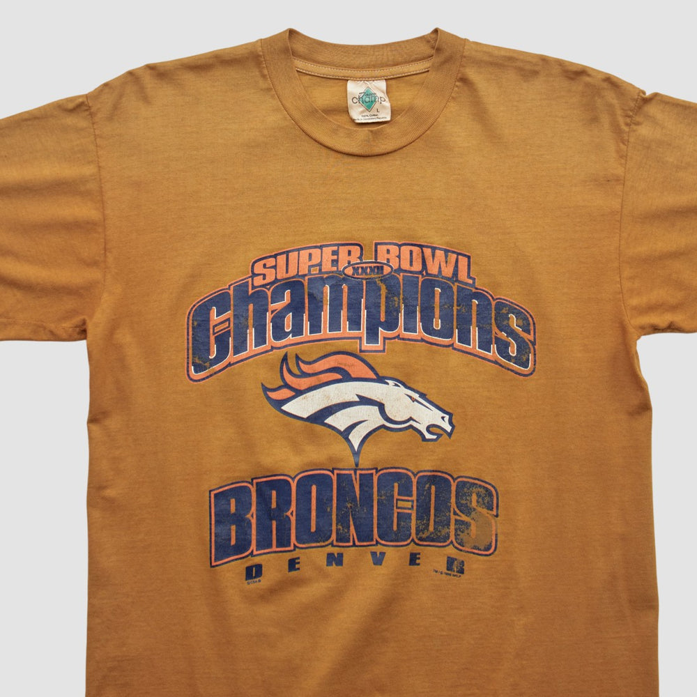 Denver Broncos Tour Champ 90s T-shirt Tan Vintage