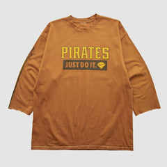 Pittsburgh Pirates 2000s T-shirt - Clay - XL by Fanatics Real Vintage T-shirts