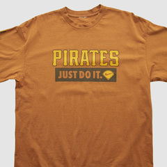 Pittsburgh Pirates 2000s T-shirt - Clay - XL by Fanatics Real Vintage T-shirts