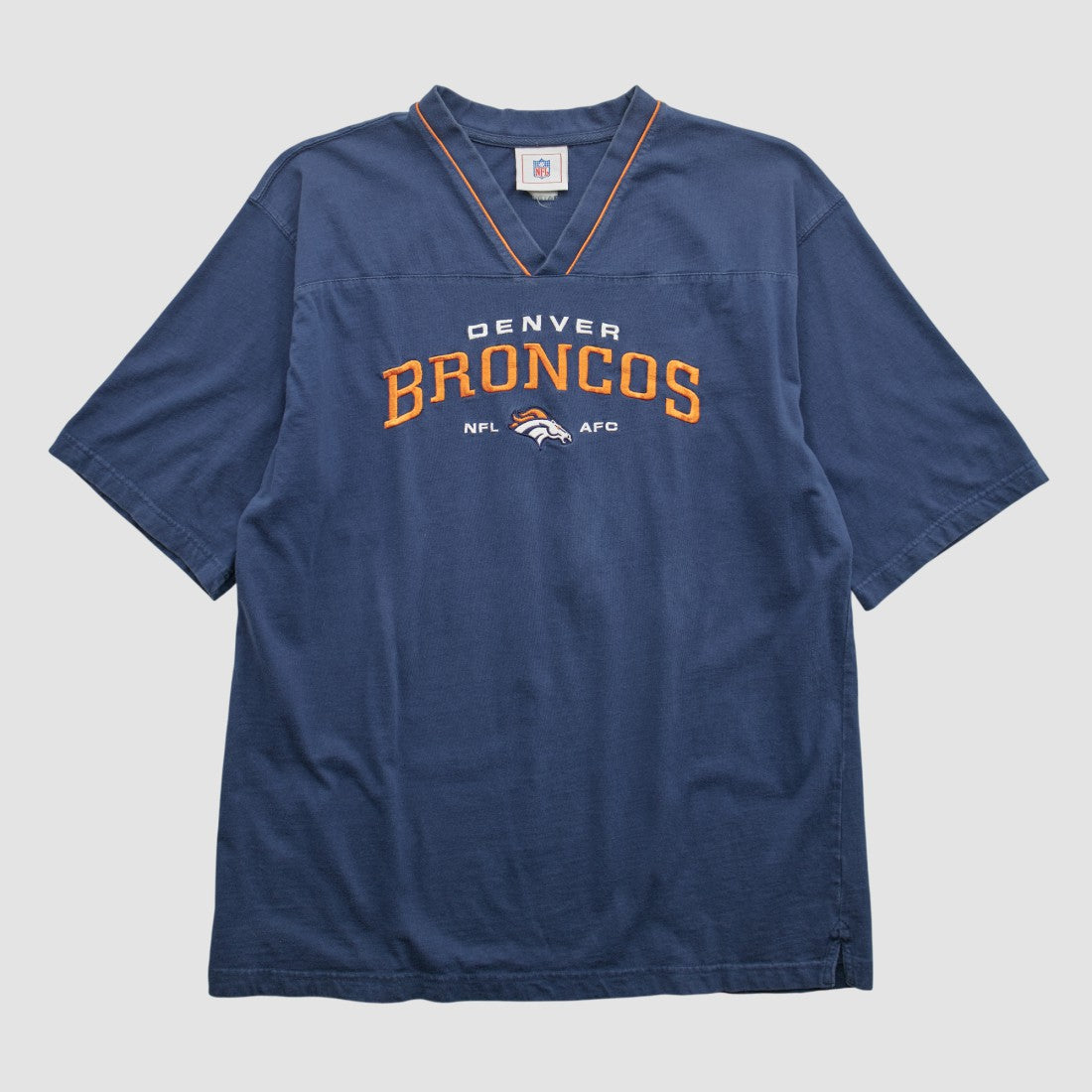Denver Broncos NFL 2000s T-shirt Navy Real Vintage