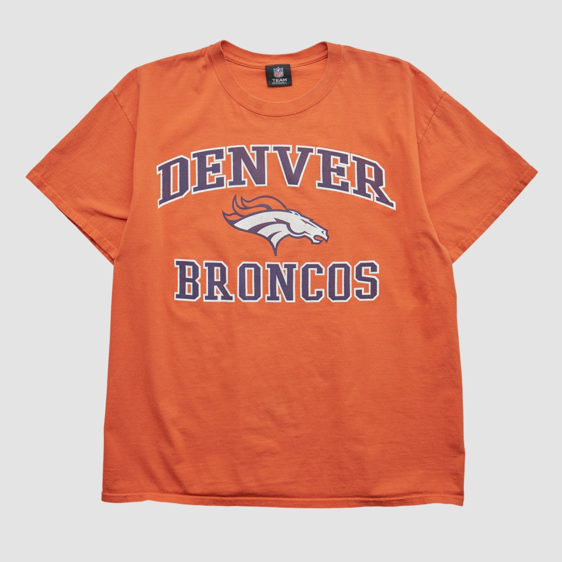 Denver Broncos NFL 2010s T-shirt Orange Vintage