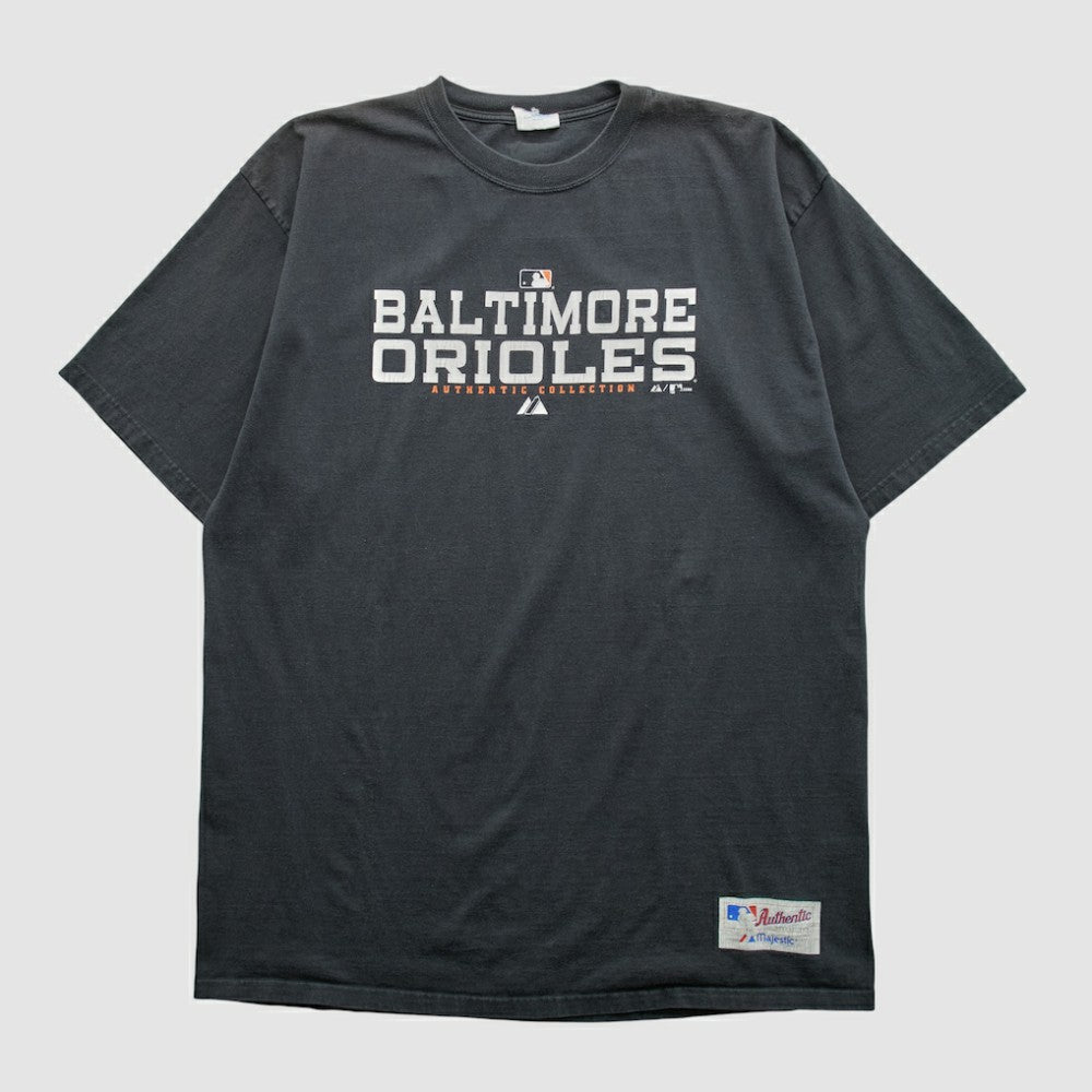 Baltimore Orioles Majestic 2006 T-shirt - Charcoal - 2XL by Fanatics Real Vintage T-shirts
