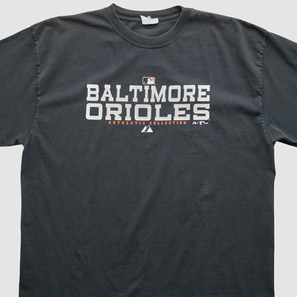 Baltimore Orioles Majestic 2006 T-shirt - Charcoal - 2XL by Fanatics Real Vintage T-shirts