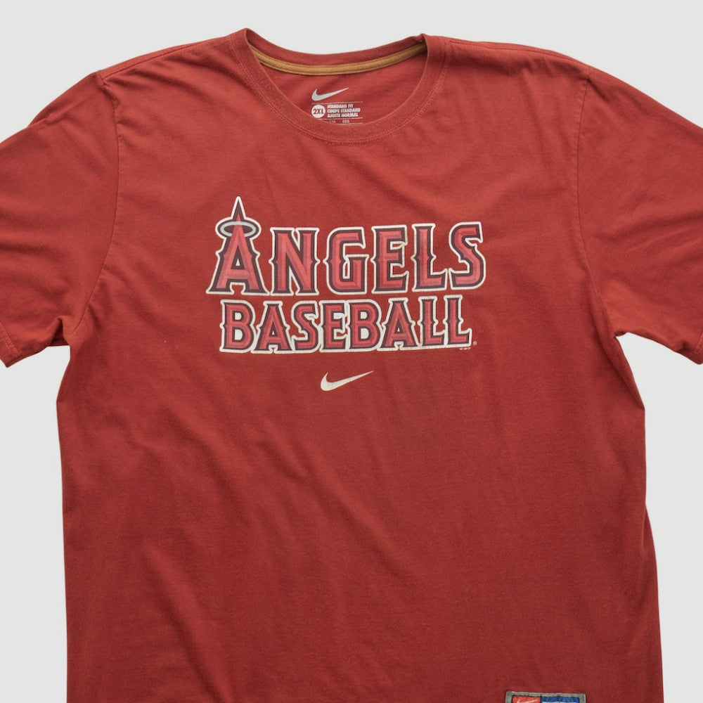 Los Angeles Angels Nike 2010s T-shirt - Maroon - 2XL by Fanatics Real Vintage T-shirts