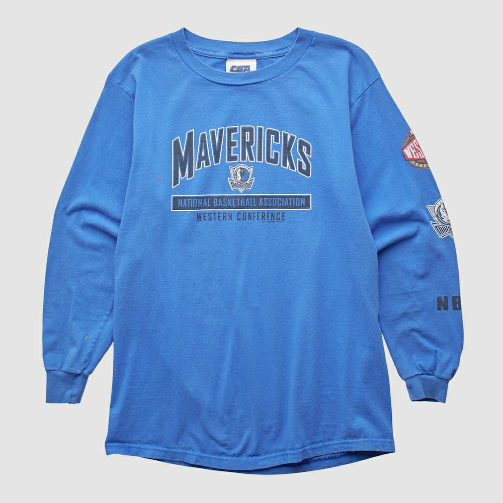 Dallas Mavericks CSA 2000s Long Sleeve T-shirt Blue Vintage