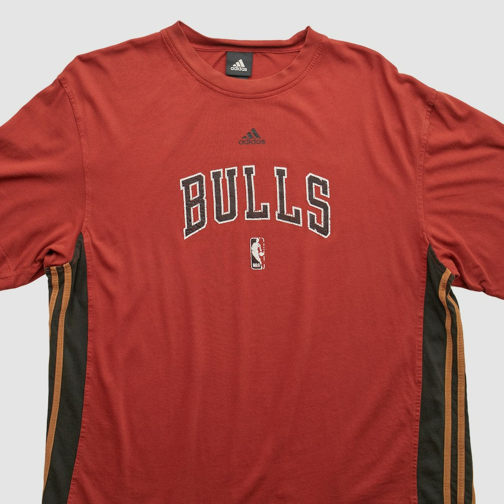 Chicago Bulls 2010s T-shirt Red Vintage