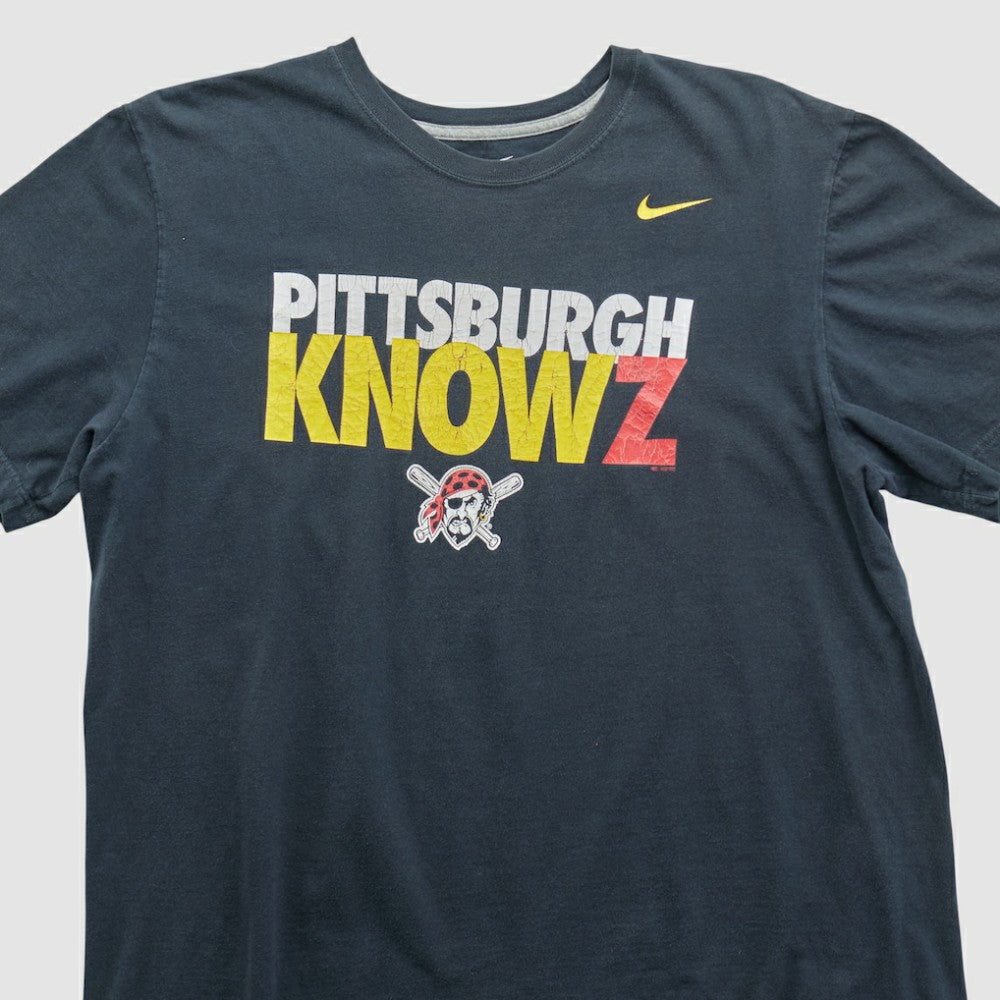 Pittsburgh Pirates Nike 2010s T-shirt - Black - L by Fanatics Real Vintage T-shirts