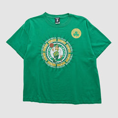 Boston Celtics UNK 2000s T-shirt Green Vintage
