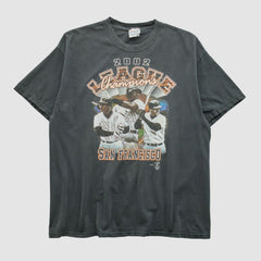 San Francisco Giants Hanes 2002 T-shirt - Black - L by Fanatics Real Vintage T-shirts