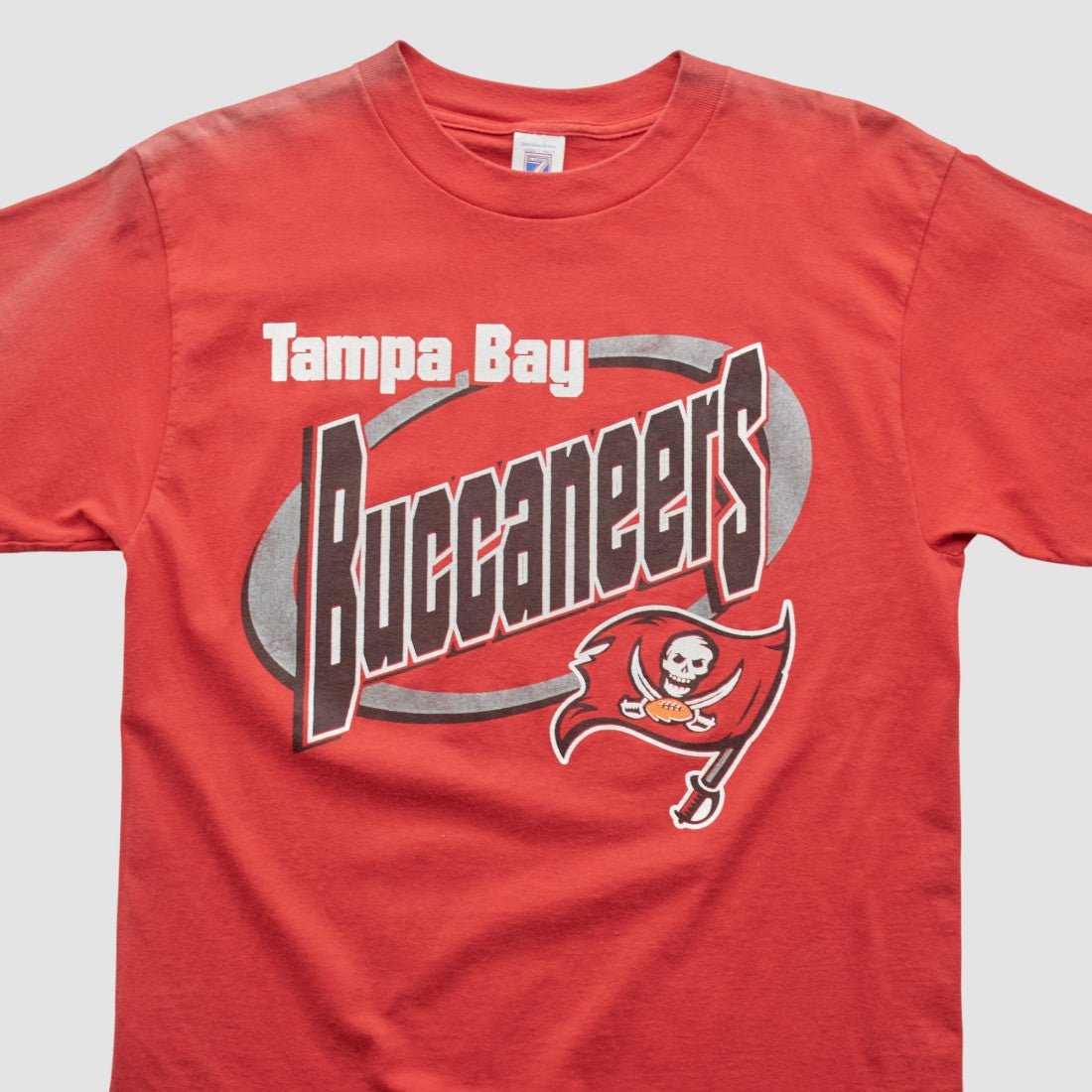 Tampa Bay Buccaneers Logo 7 T-shirt Red Vintage
