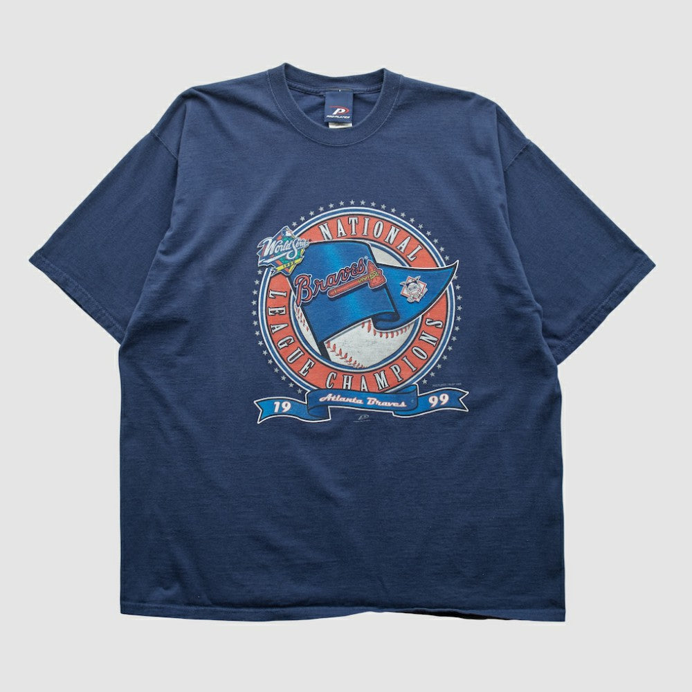 Atlanta Braves Pro Player 1999 T-shirt - Navy - 2XL by Fanatics Real Vintage T-shirts