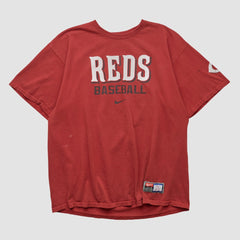 Cincinnati Reds Nike 2000s T-shirt - Red - S by Fanatics Real Vintage T-shirts