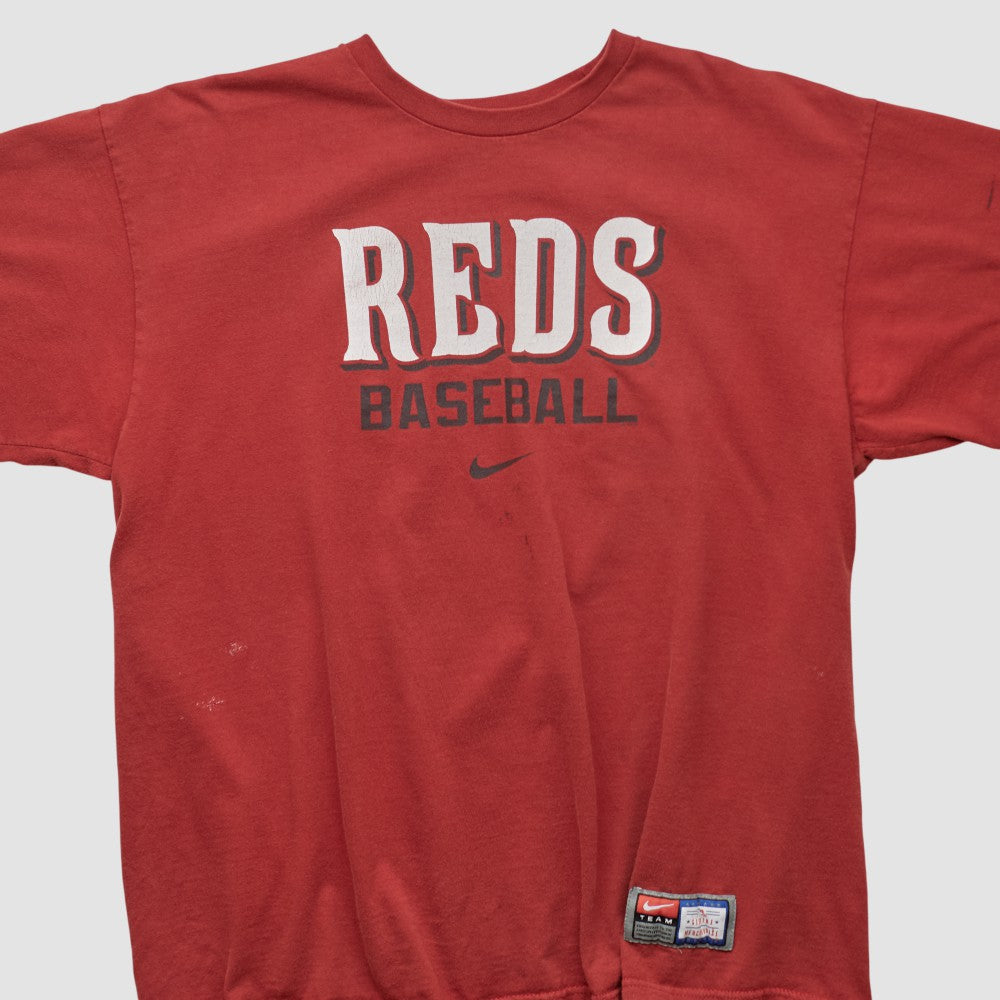 Cincinnati Reds Nike 2000s T-shirt - Red - S by Fanatics Real Vintage T-shirts