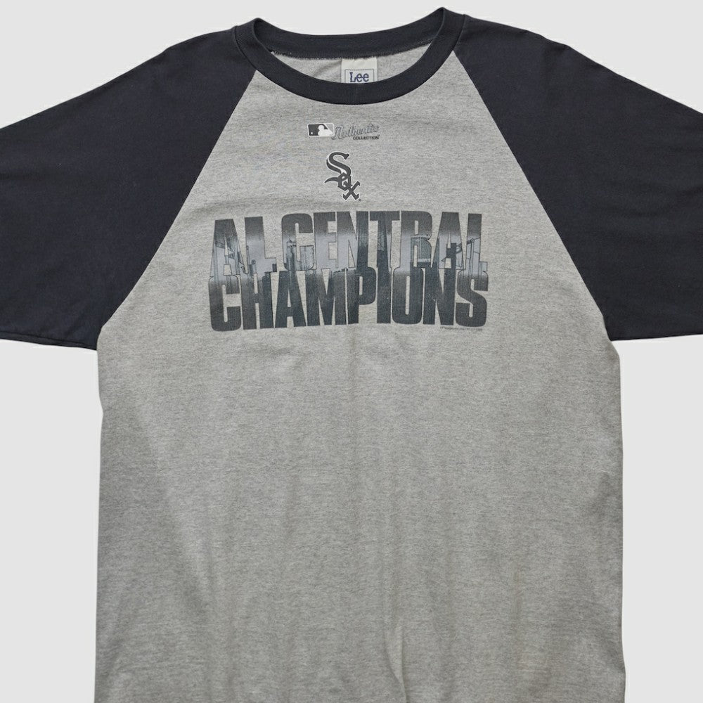 Chicago White Sox Lee Apparel 2005 T-shirt - Heather Gray - L by Fanatics Real Vintage T-shirts
