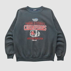 World Series 2004 Pullover Sweatshirt - Black - L by Fanatics Real Vintage Pullover