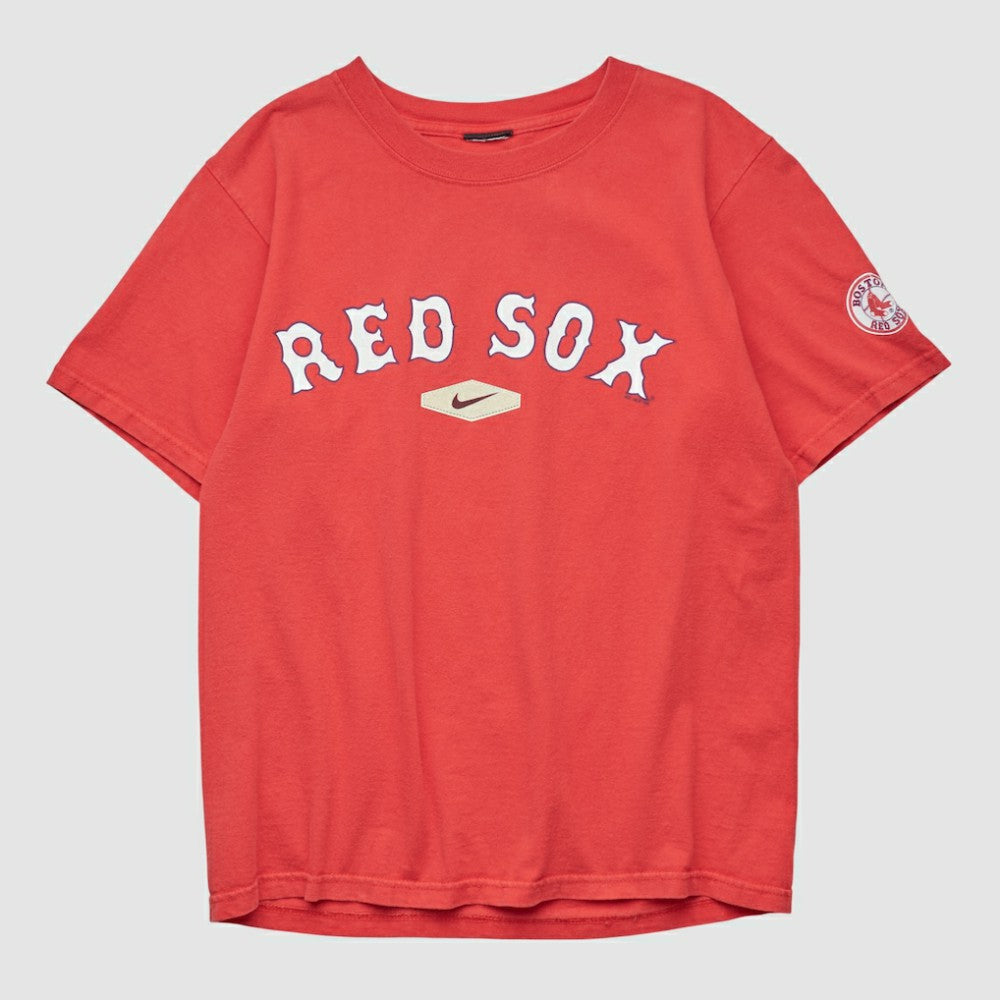Boston Red Sox Nike 2000s T-shirt - Red - XS by Fanatics Real Vintage T-shirts