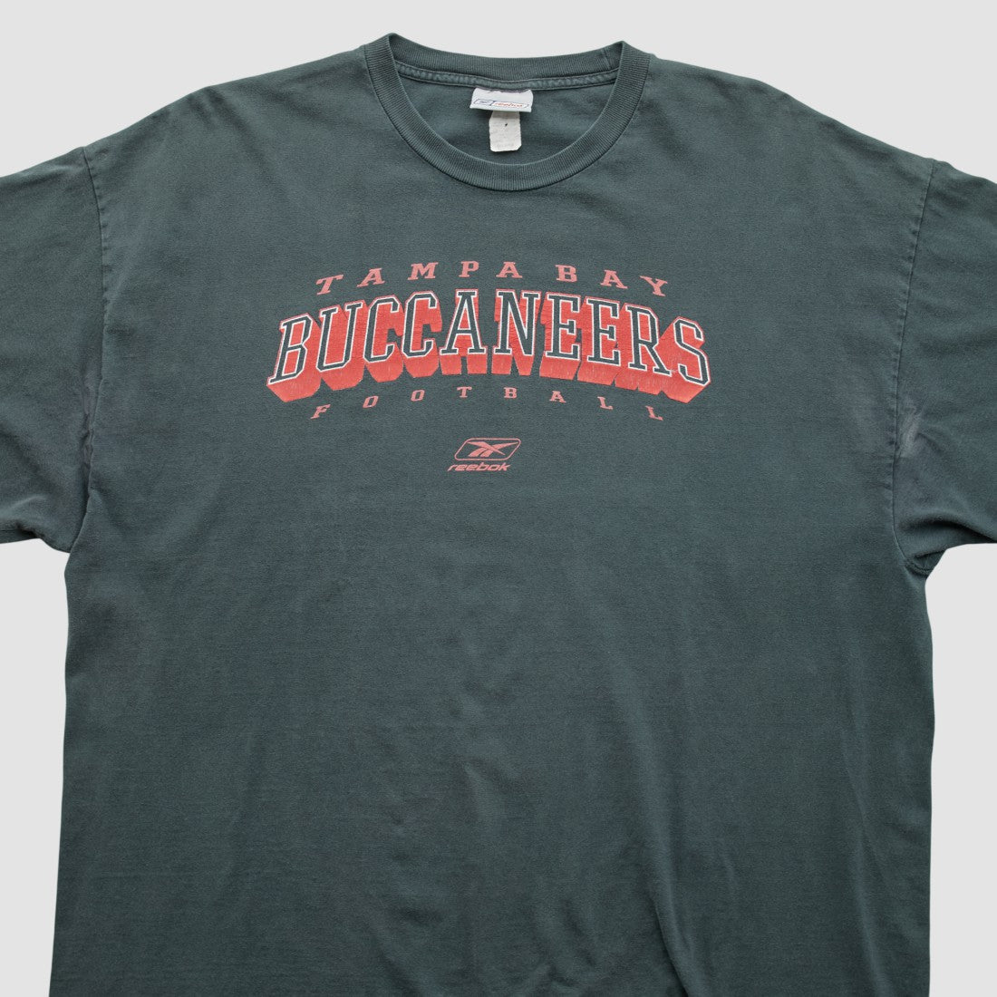 Tampa Bay Buccaneers Reebok 2000s T-shirt Black Vintage