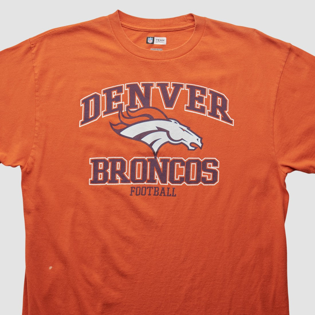 Denver Broncos NFL 2010s T-shirt Orange Vintage
