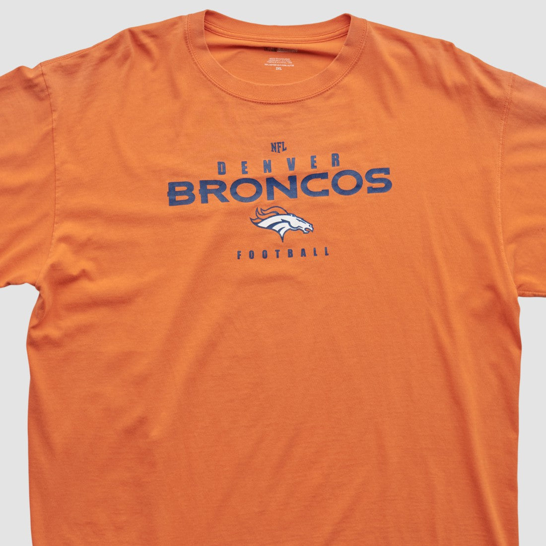 Denver Broncos NFL 2000s T-shirt Orange Vintage