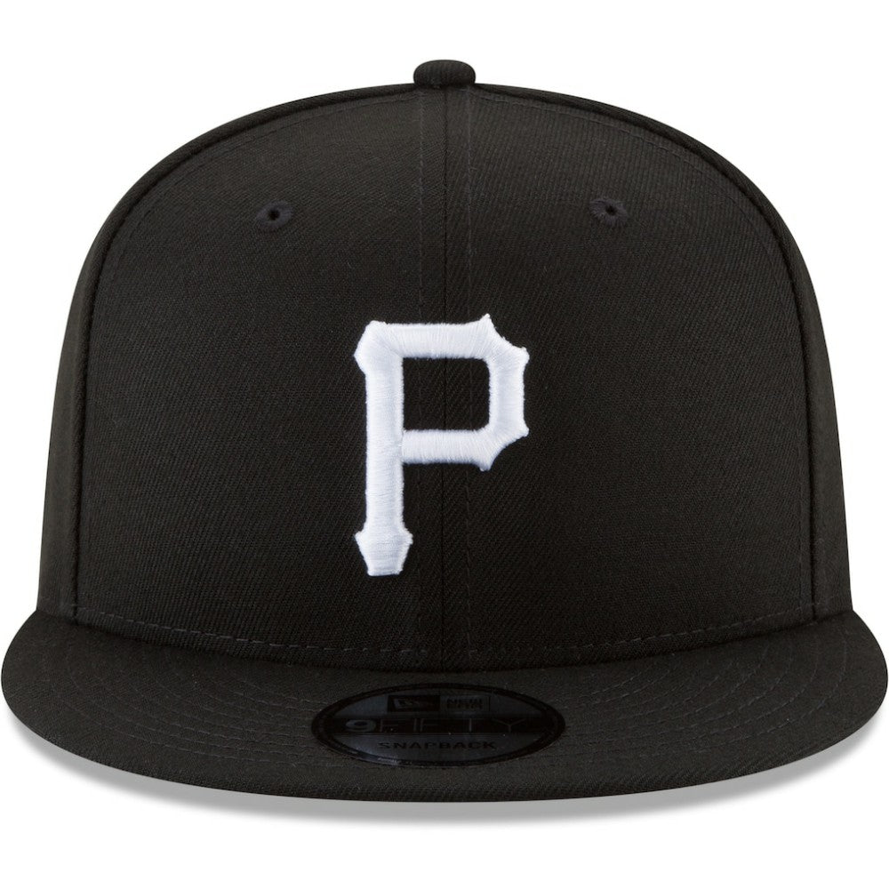 Pittsburgh Pirates New Era Black & White 9FIFTY Snapback Hat - Black Hats
