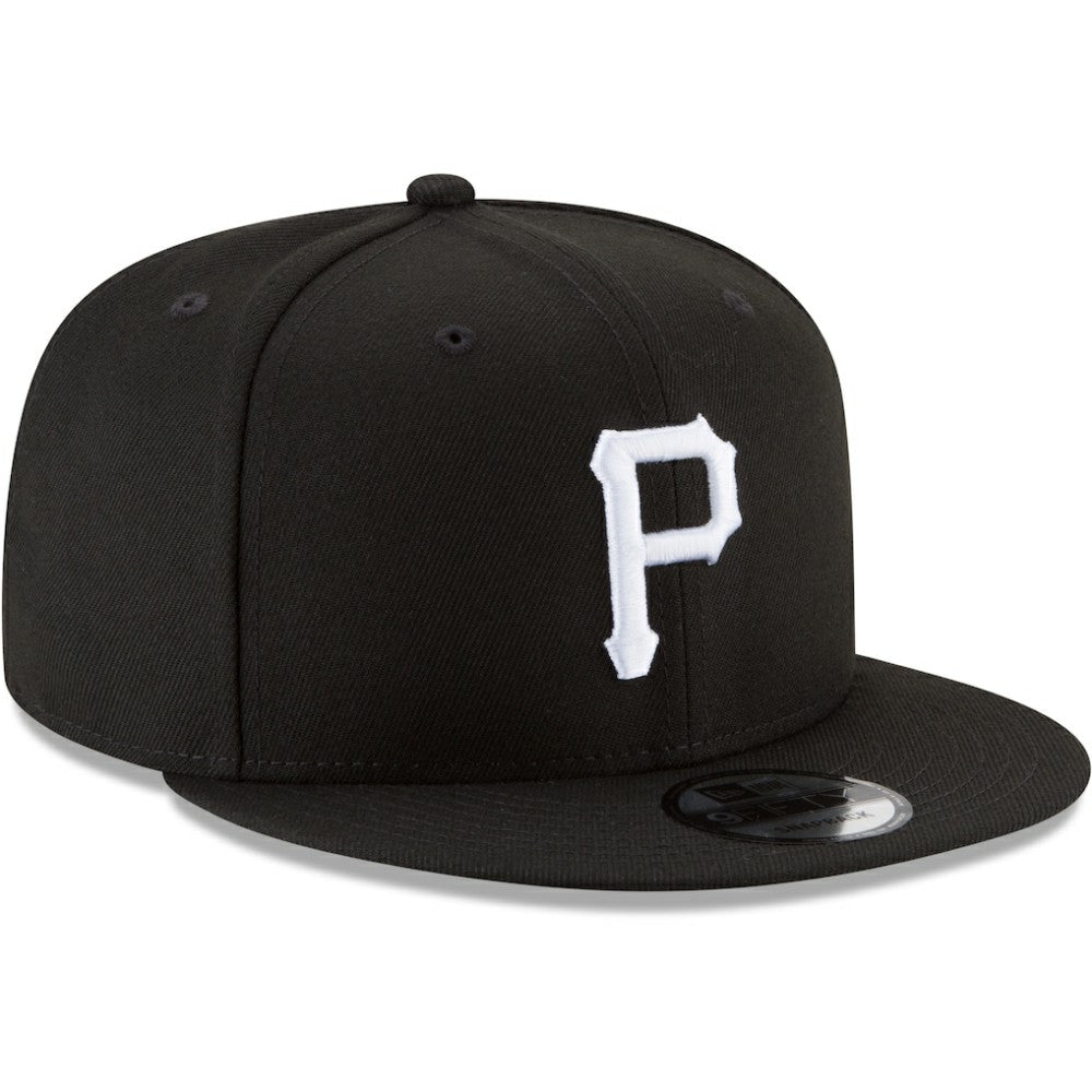 Pittsburgh Pirates New Era Black & White 9FIFTY Snapback Hat - Black Hats