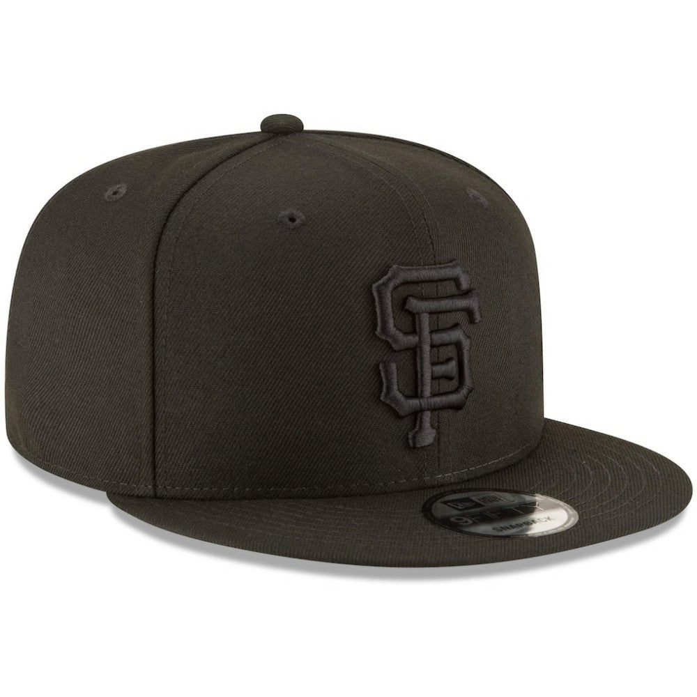 San Francisco Giants New Era Black on Black 9FIFTY Team Snapback Adjustable Hat - Black Hats