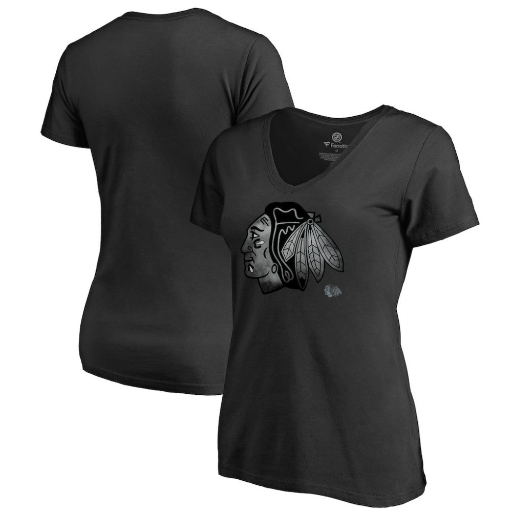 NHL Chicago Blackhawks Women's Core Smoke V-Neck T-Shirt - Black