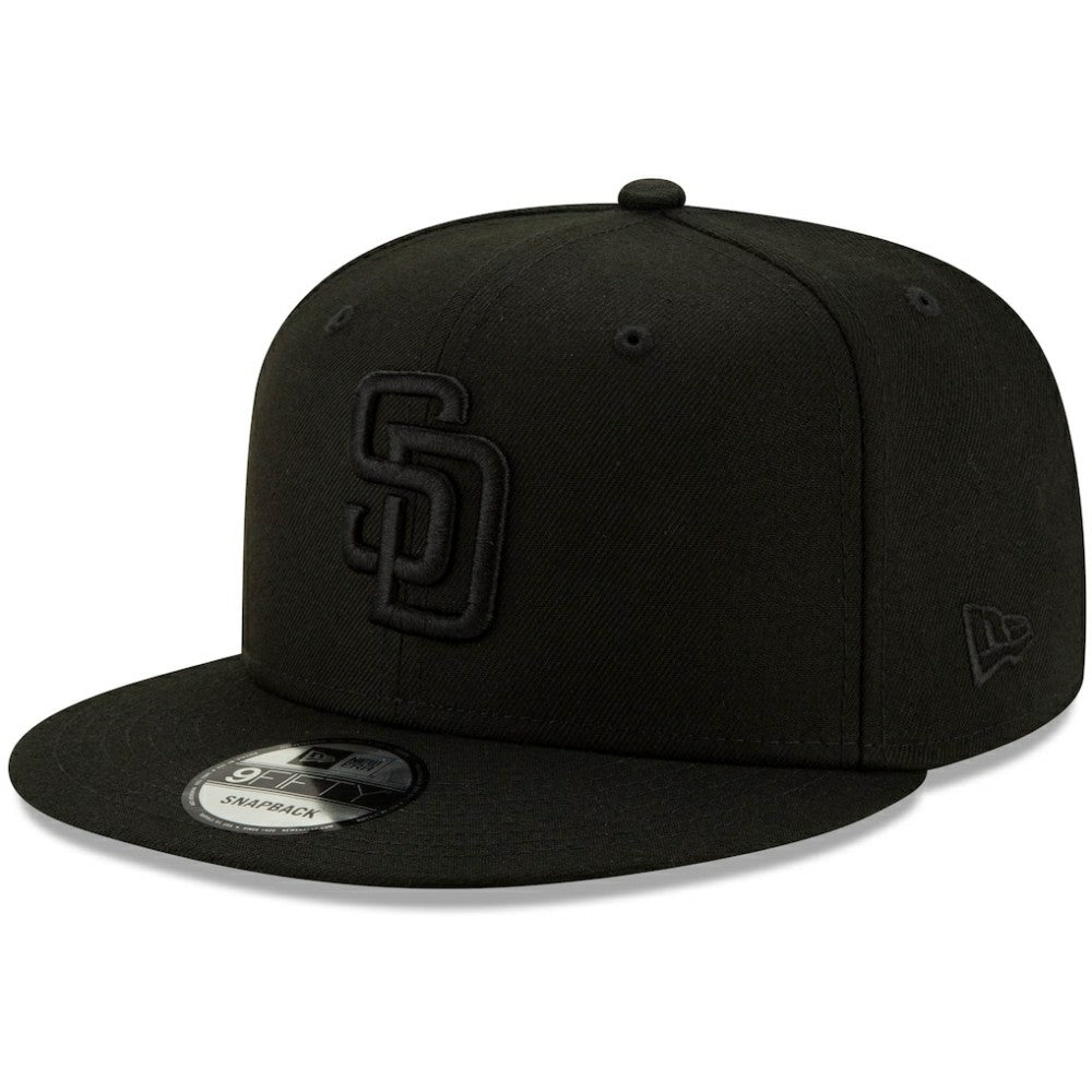 San Diego Padres New Era Black on Black 9FIFTY Snapback Adjustable Hat - Black Hats