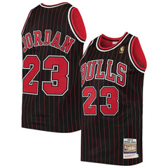 Michael Jordan Chicago Bulls 1996/97 Hardwood Classics Authentic Jersey Black