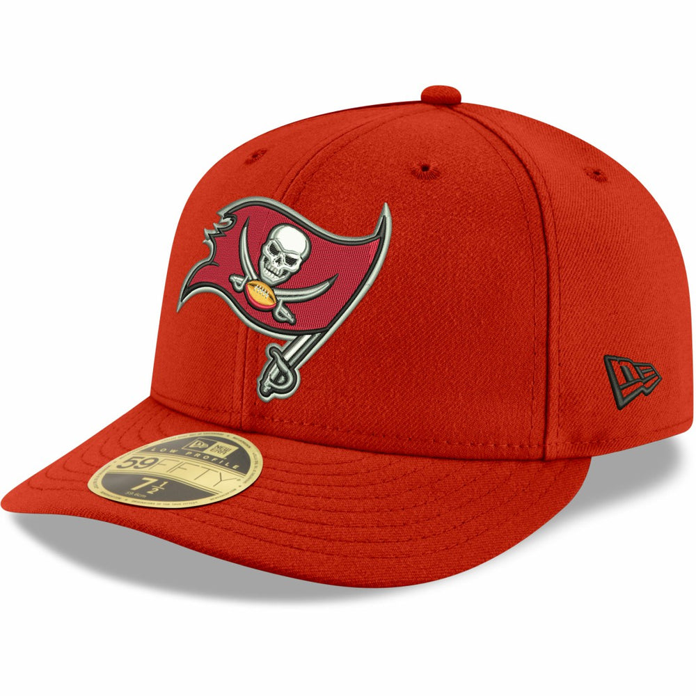 Tampa Bay Buccaneers New Era Omaha Low Profile 59FIFTY Fitted Team Hat Red