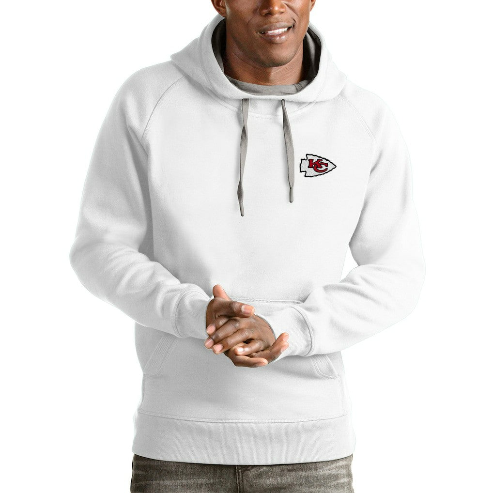 Kansas City Chiefs Antigua Logo Victory Pullover Hoodie White