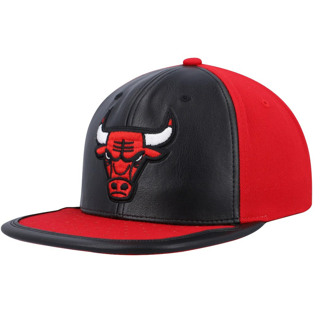 Chicago Bulls Day One Snapback Hat Black/Red