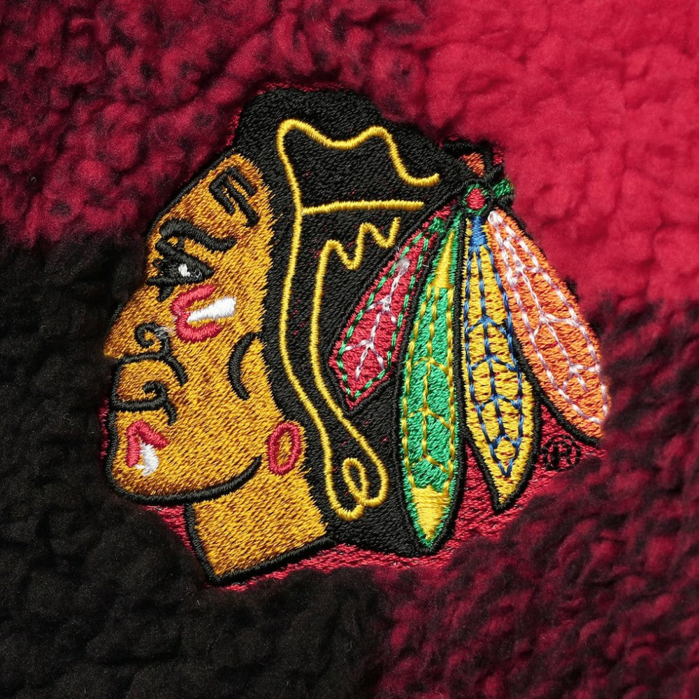 NHL Chicago Blackhawks G-III 4Her by Carl Banks Women's Plaid Sherpa Quarter-Zip Jacket - Red/Black