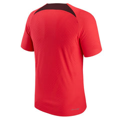 Liverpool Advance Strike Raglan Performance Top Red