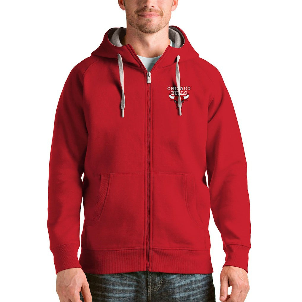 Chicago Bulls Antigua Logo Victory Full-Zip Hoodie Red