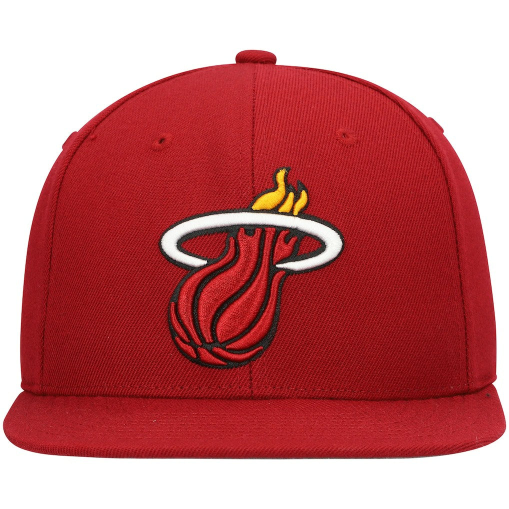 Miami Heat Ground 2.0 Snapback Hat Red