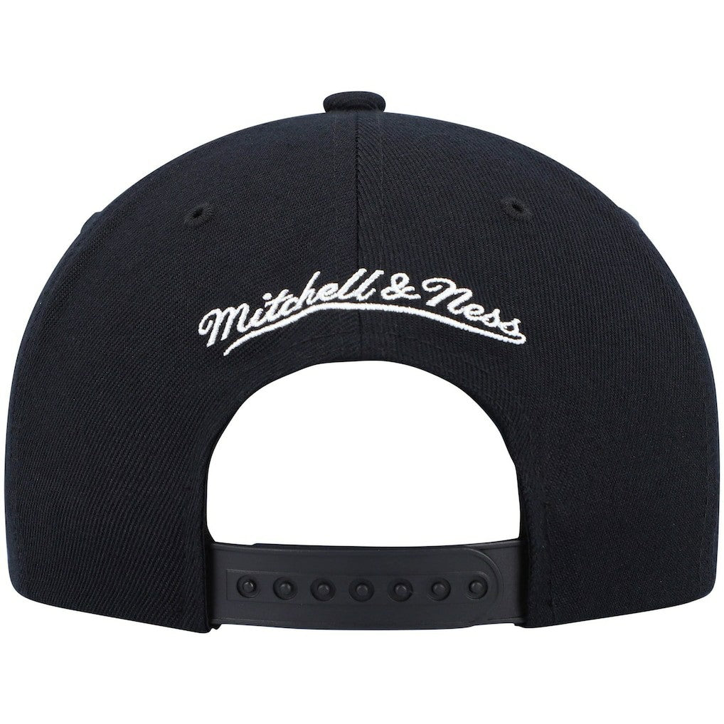 Toronto Raptors Ground 2.0 Snapback Hat Black