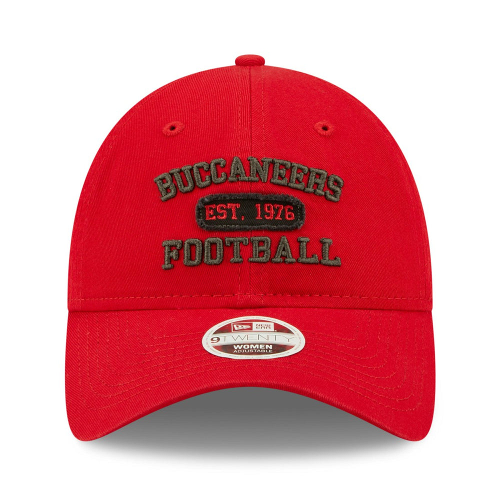 Tampa Bay Buccaneers New Era Women's Formed 9TWENTY Adjustable Hat Red