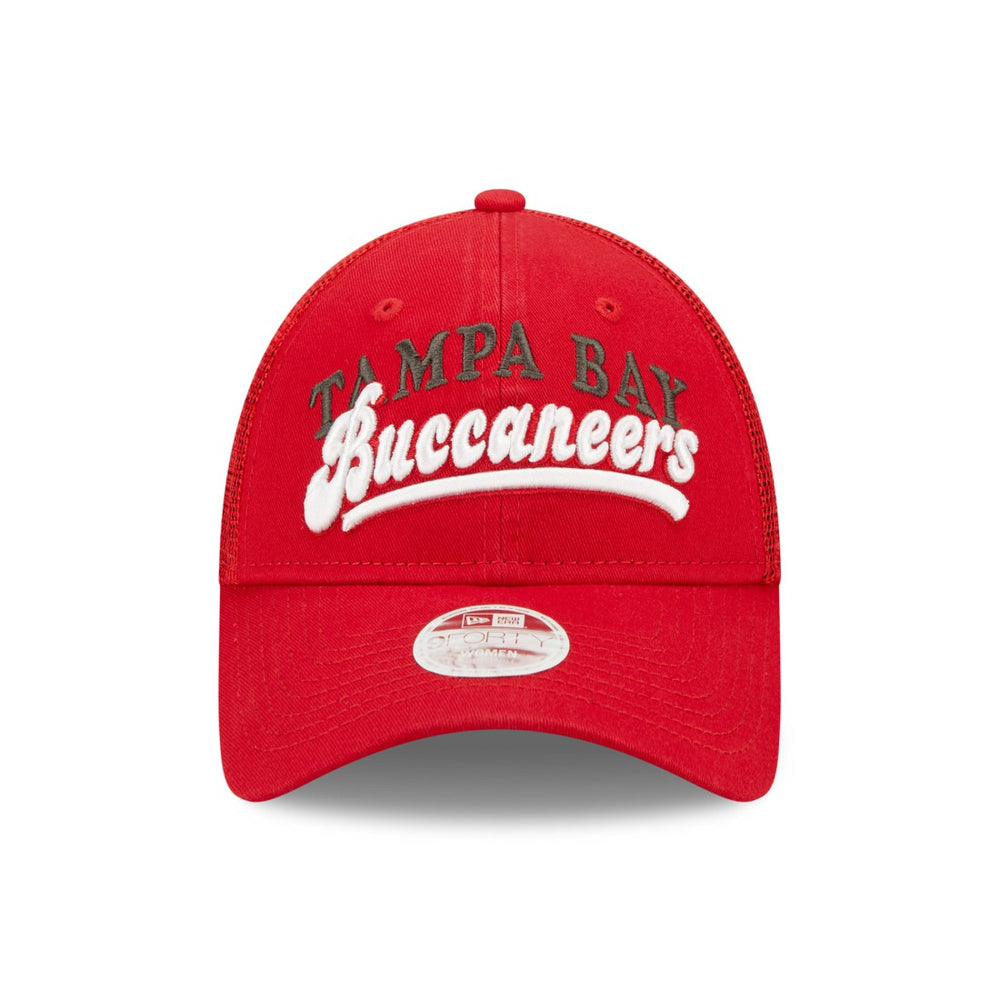 Tampa Bay Buccaneers New Era Women's Team Trucker 9FORTY Snapback Hat Red