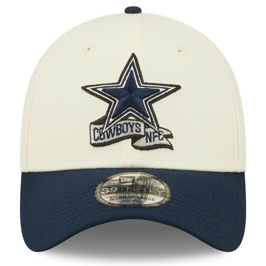 Dallas Cowboys New Era 2022 Sideline 39THIRTY 2-Tone Flex Hat Cream/Navy