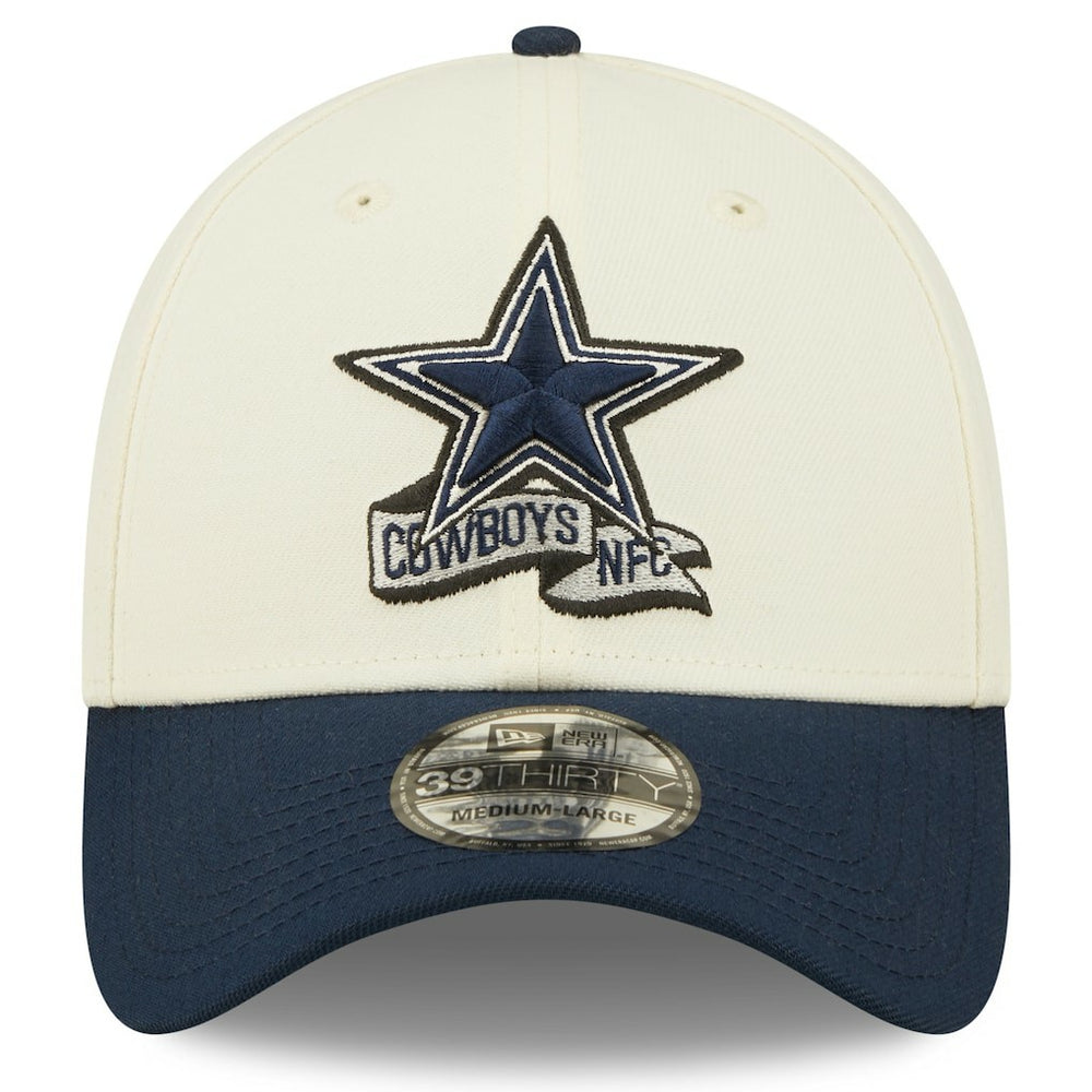 Dallas Cowboys New Era 2022 Sideline 39THIRTY 2-Tone Flex Hat Cream/Navy