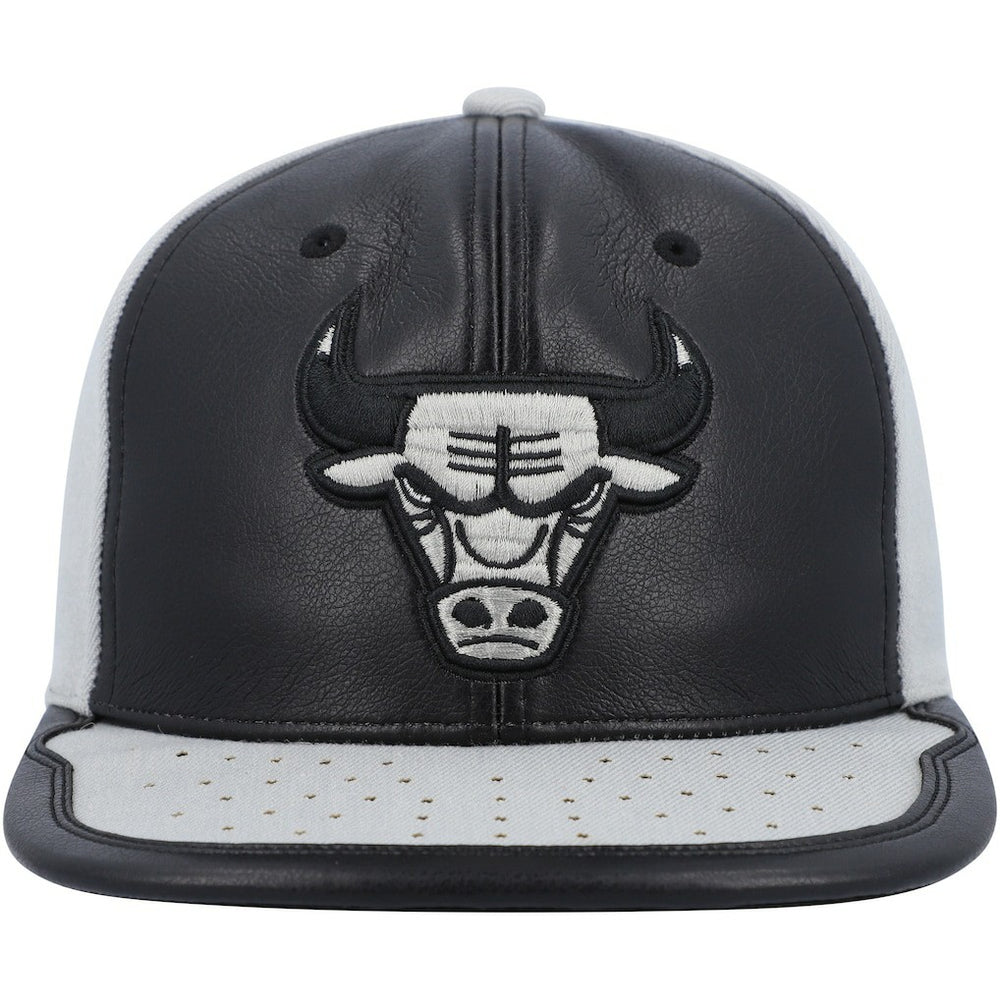 Chicago Bulls Day One Snapback Hat Black/Gray