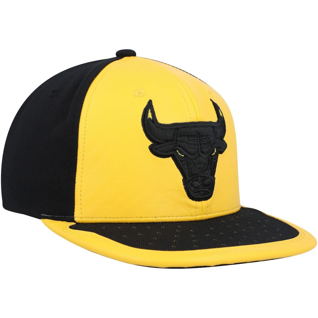 Chicago Bulls Day One Snapback Hat Yellow/Black
