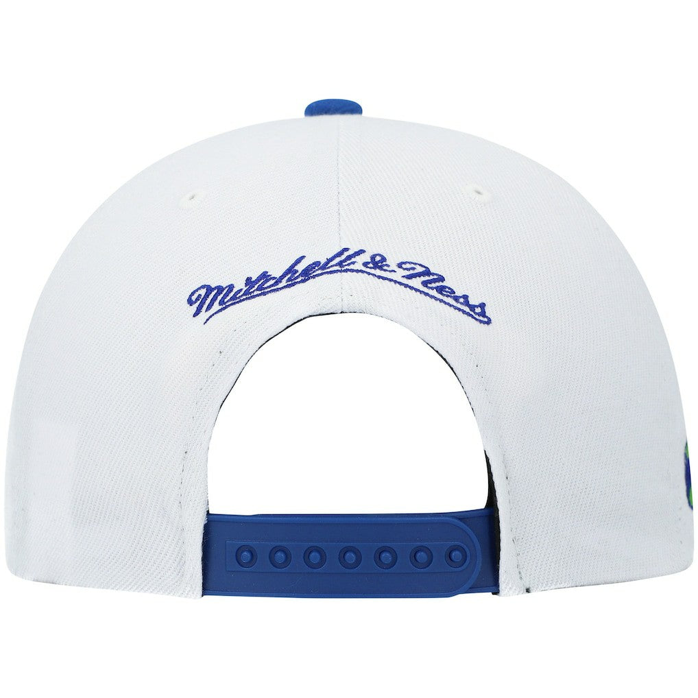 Atlanta Hawks Hardwood Classics Snapback Hat White/Royal