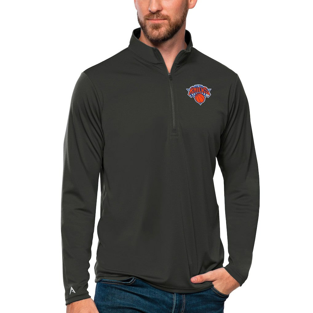 New York Knicks Antigua Tribute Quarter-Zip Pullover Top Charcoal