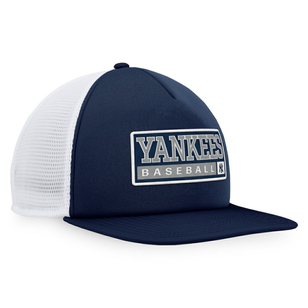 New York Yankees Majestic Foam Trucker Snapback Hat - Navy/White Hats