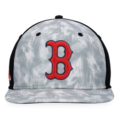 Boston Red Sox Majestic Smoke Dye Snapback Hat - Gray Hats