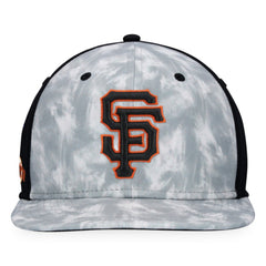 San Francisco Giants Majestic Smoke Dye Snapback Hat - Gray Hats