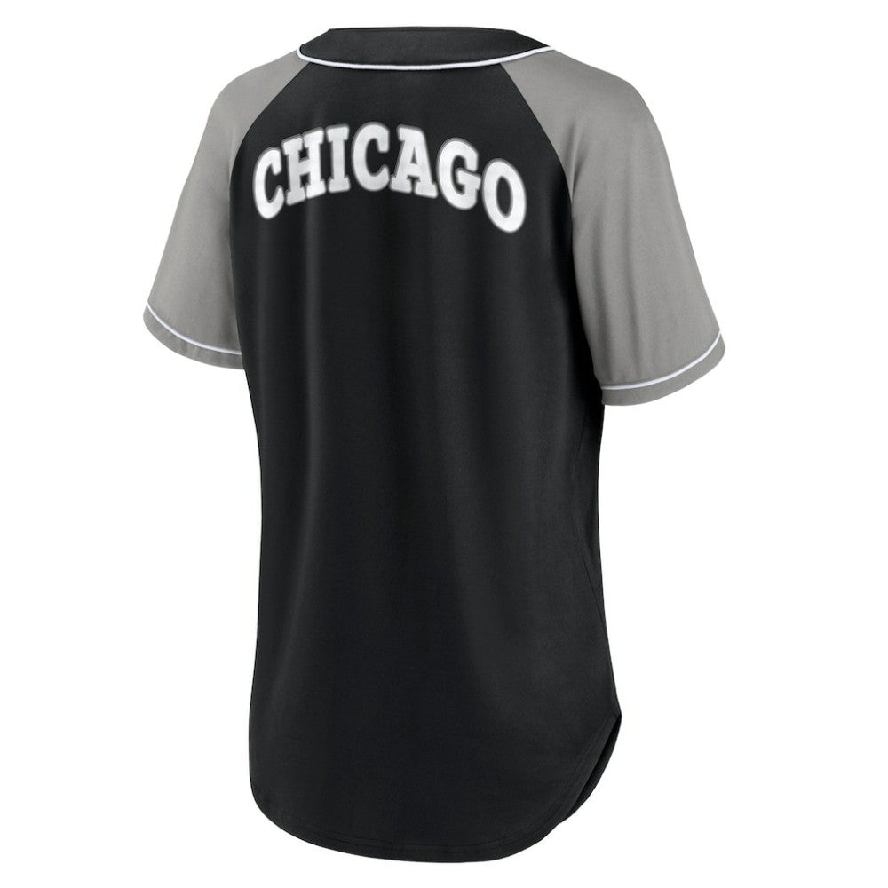 Chicago White Sox Fanatics Women's Ultimate Style Raglan V-Neck T-Shirt - Black T-shirts